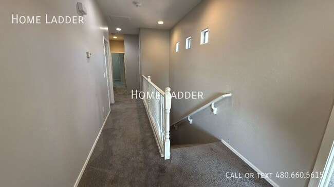 Building Photo - 4703 S 99th Dr