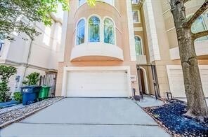 Primary Photo - 4311 Childress St