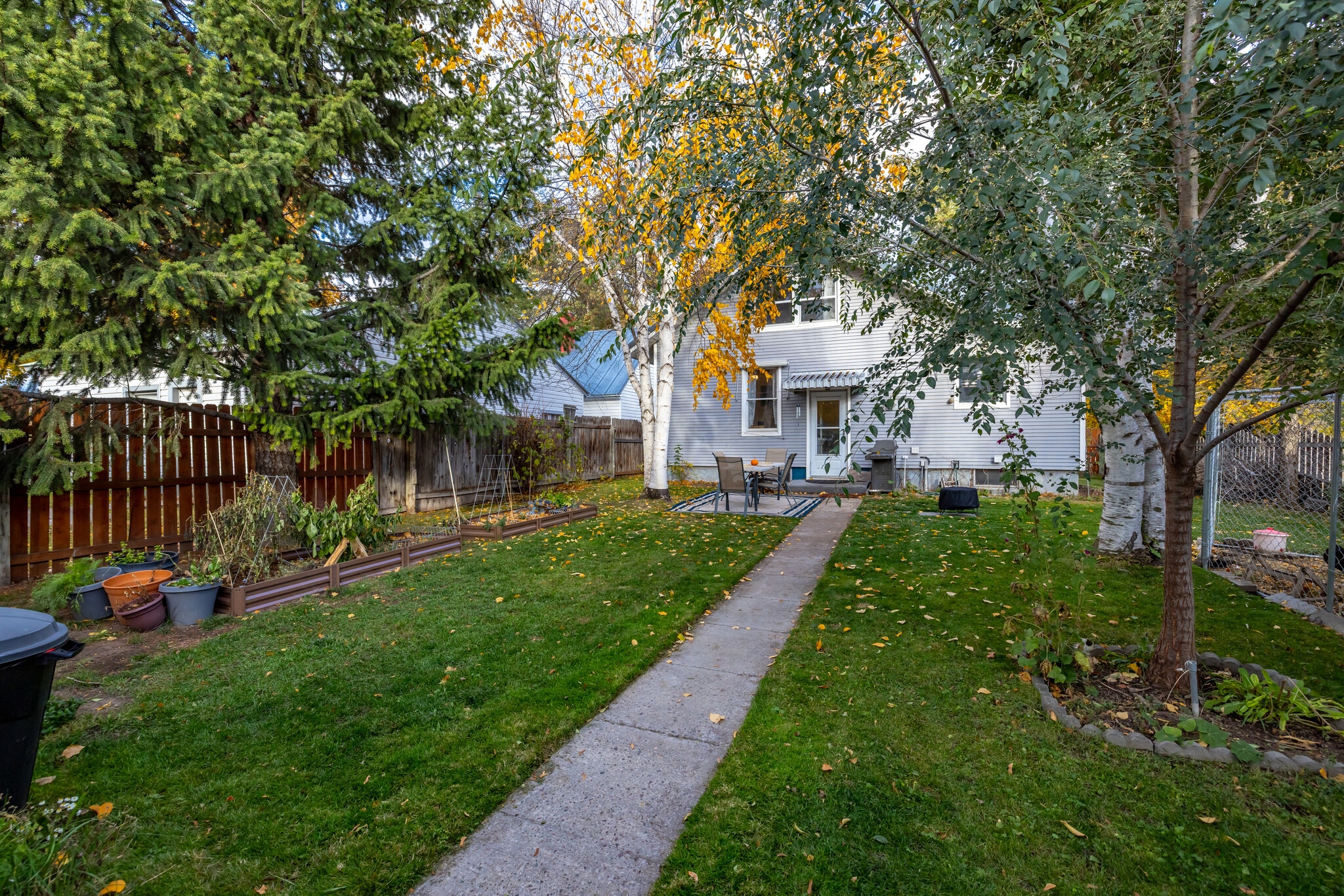 Building Photo - 686 2nd Avenue East N