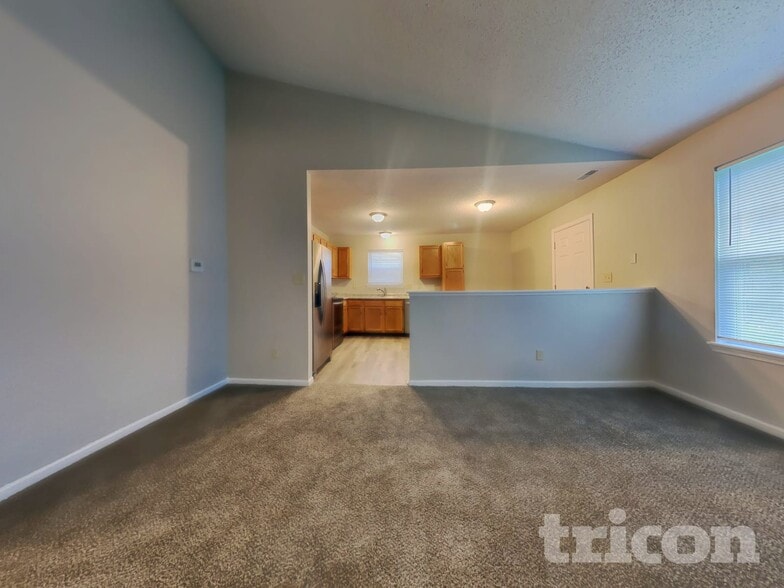 Building Photo - 9130 Bagley Way