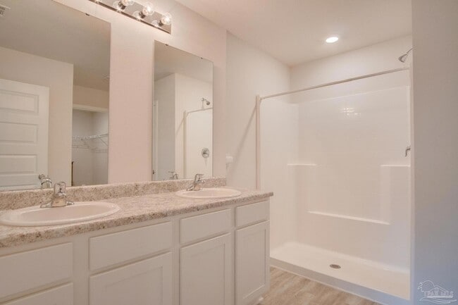 Building Photo - 4383 White Cedar Ct