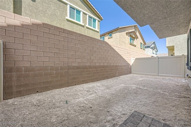 Building Photo - 7865 Pandora Sky St