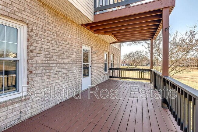 Building Photo - 1057 Meandering Way