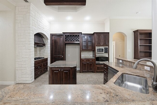 Building Photo - 3205 High Ridge Ct