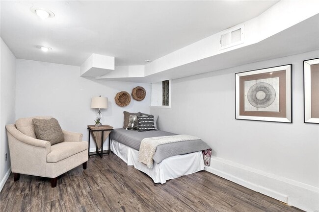 Building Photo - 5377 Reber Pl