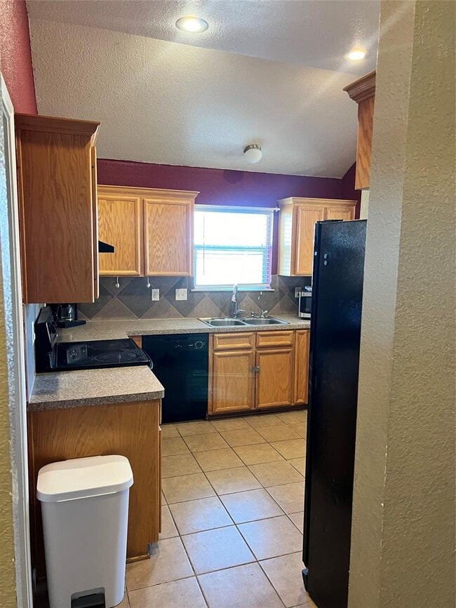 Building Photo - 1213 Trailboss Dr