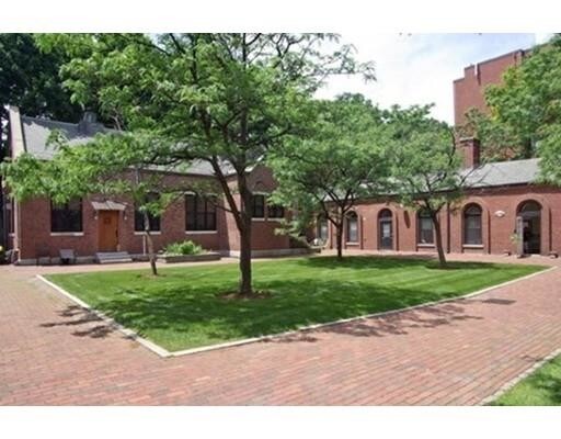 Building Photo - 100 Captains Row