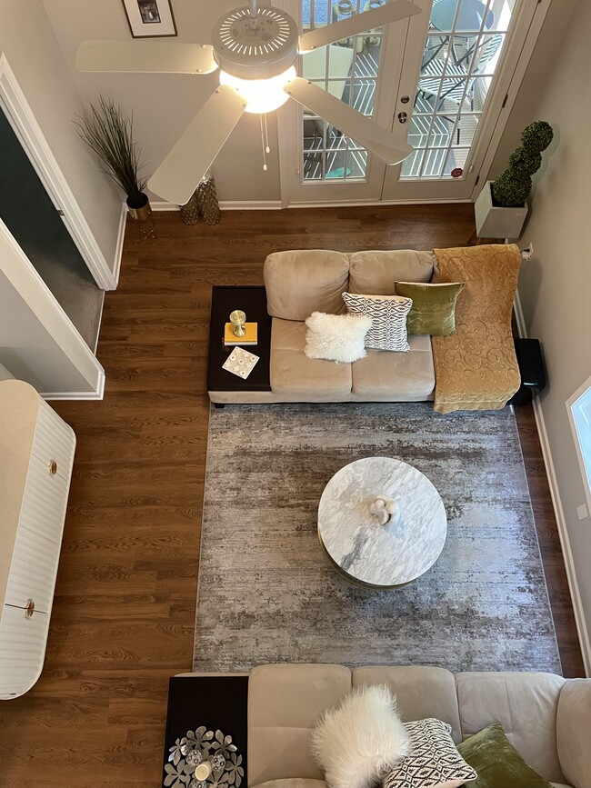 Building Photo - 844 Horton Rd