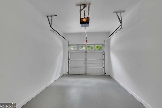 Building Photo - 13491 Spring View Dr