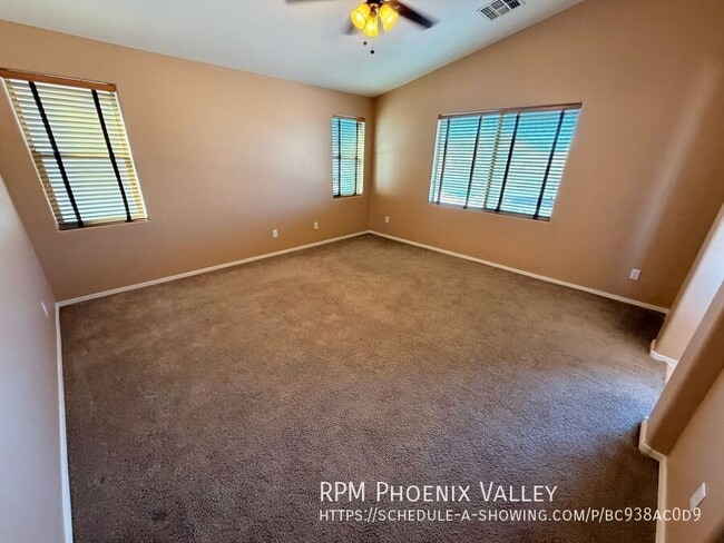 Building Photo - 17130 W Lundberg St