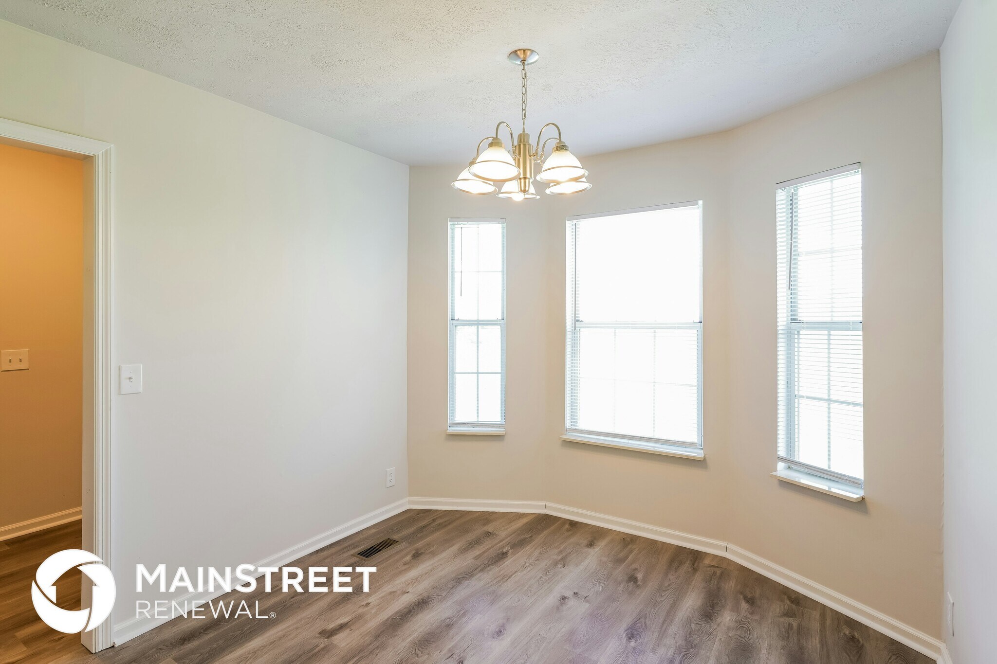 Building Photo - 1737 Heritage Glen Dr