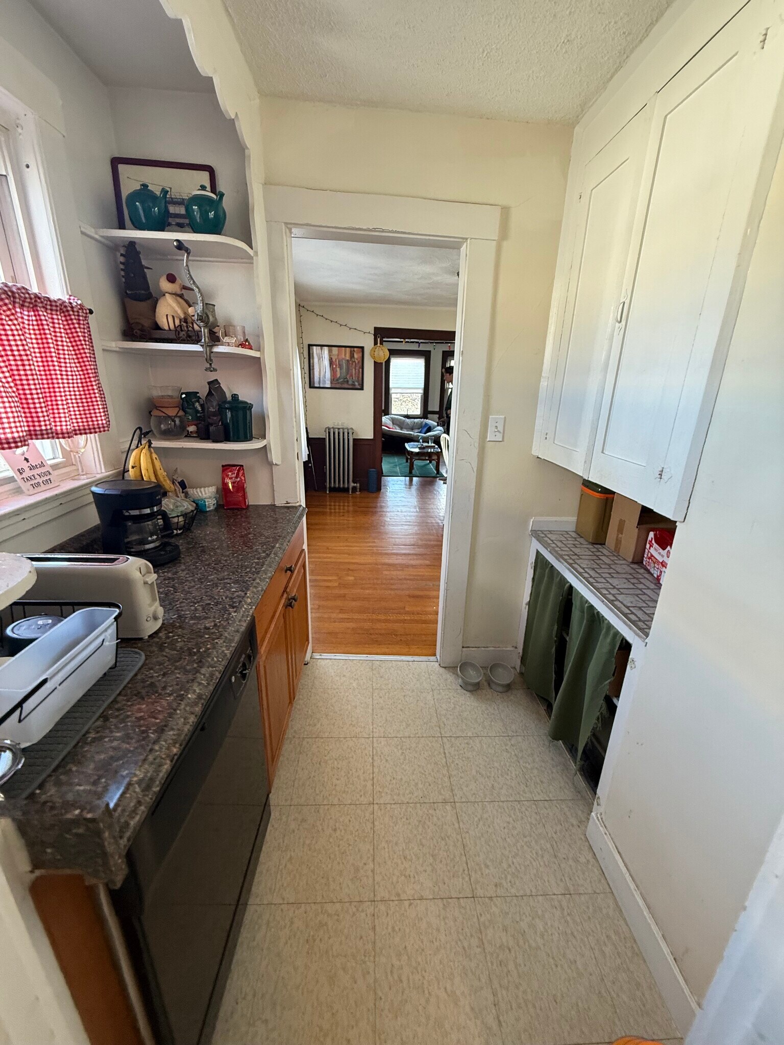 Building Photo - 58 Brock St