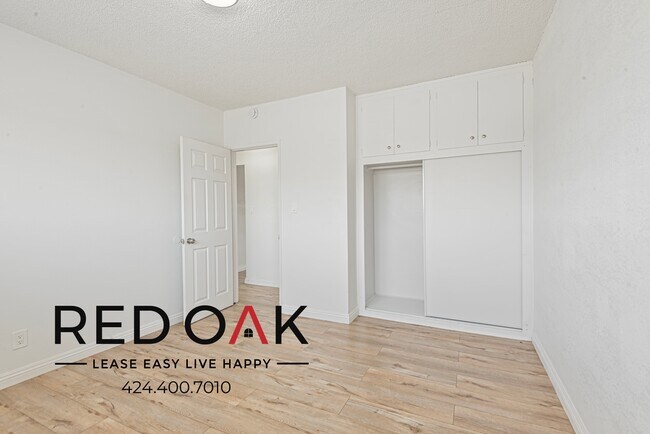 Building Photo - 1214 S Atlantic Dr