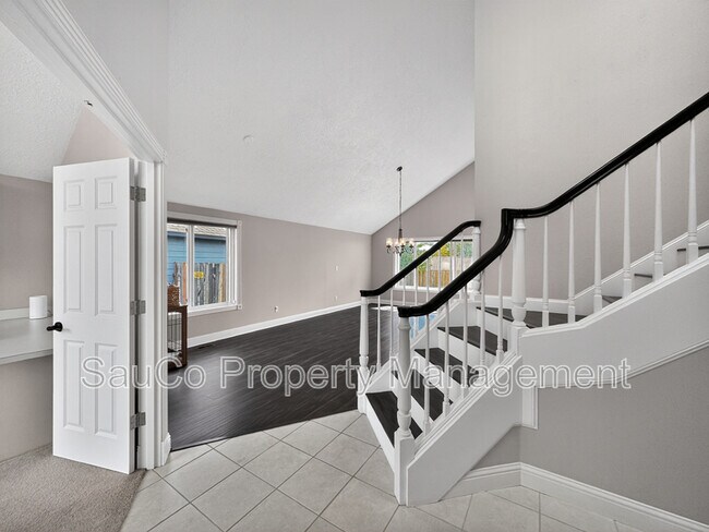 Building Photo - 17396 NW Brickstone Ct