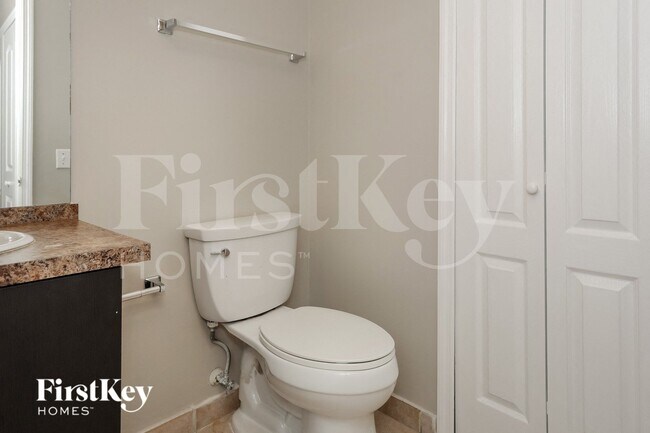 Building Photo - 15867 SW 68th Terrace