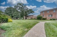 Building Photo - 14B Troy Dr