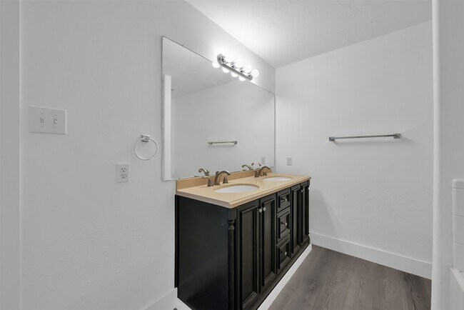 Building Photo - 8718 Sorrel Meadows Dr