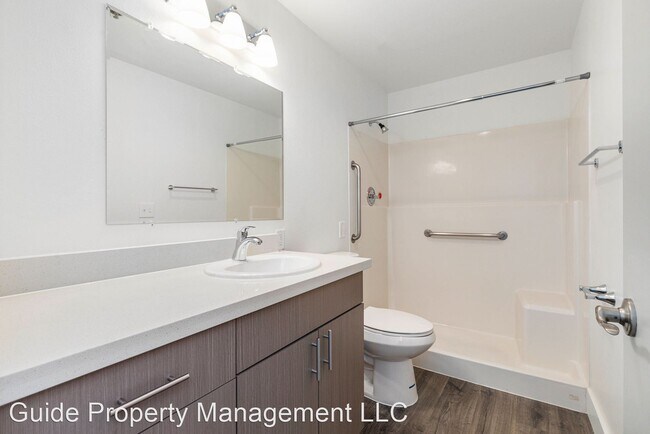 Building Photo - 2450 Aurora Ave N