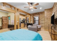 Building Photo - 11 S 12th St