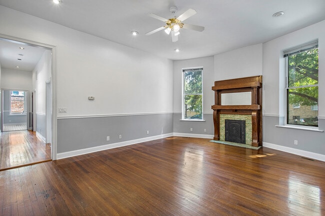 Building Photo - 2602 W Grace St