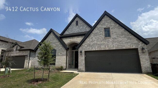 Primary Photo - 9412 Cactus Canyon