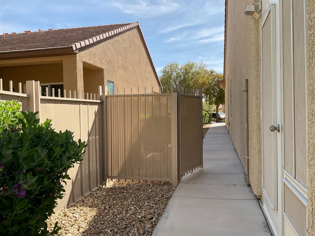 Building Photo - 7937 North Tern