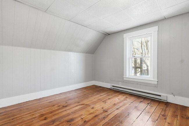 Building Photo - 29 Allen St