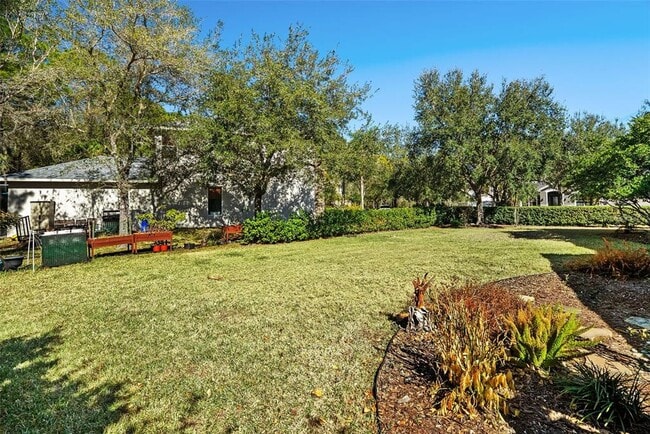 Building Photo - 6610 Portland Oak Ct