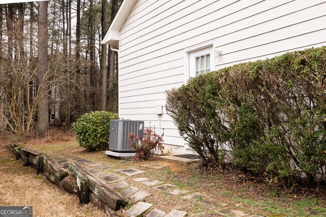Building Photo - 112 Glendale Dr