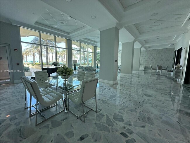 Building Photo - 2501 S Ocean Dr