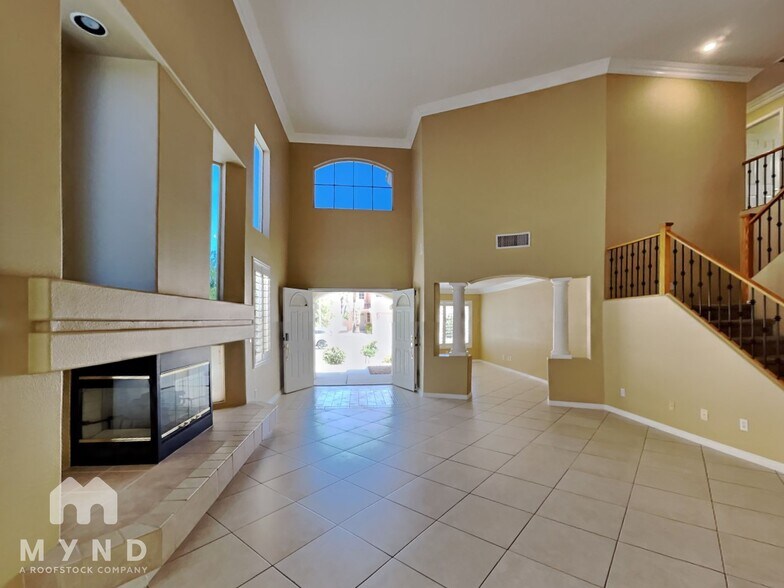 Building Photo - 5853 Tarpon Glade Ct