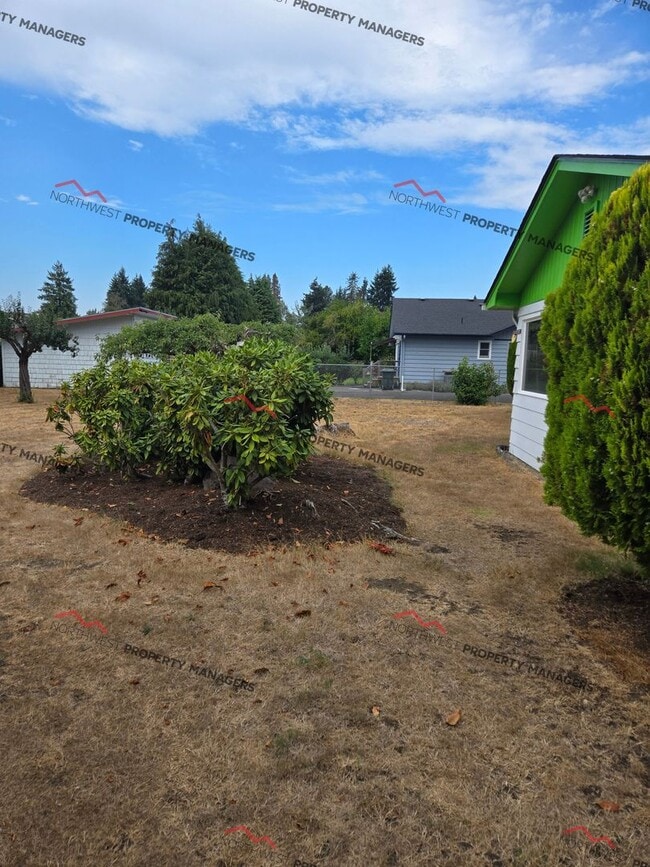 Building Photo - 1301 Kayu Ln