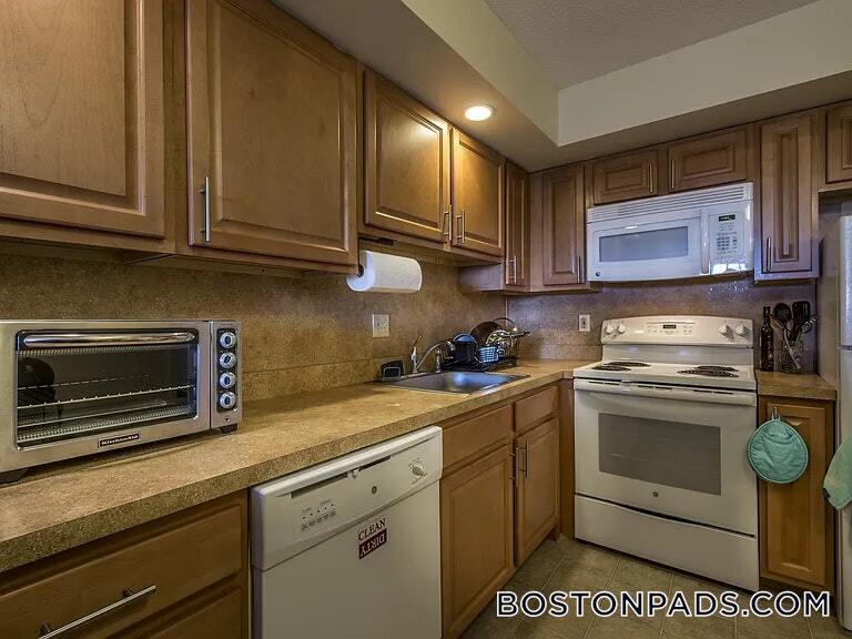 Building Photo - 385 Massachusetts Ave