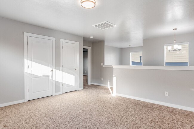 Building Photo - Modern 4-Bedroom Home in Meridian – Spacious Layout + Great Location