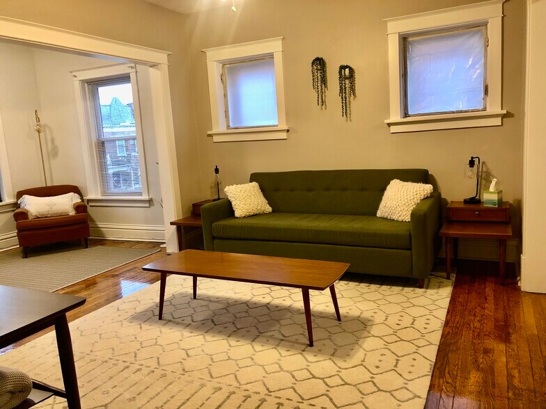 Building Photo - 3637 Shenandoah Ave