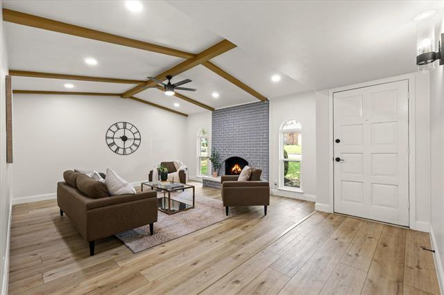 Building Photo - 3022 Ravine Trail