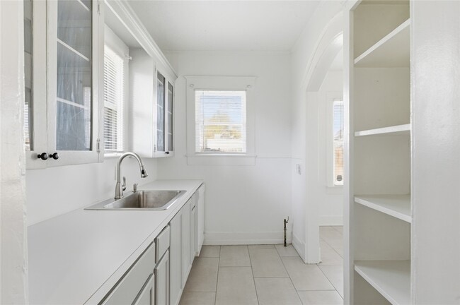 Building Photo - 3808 State Hwy 3