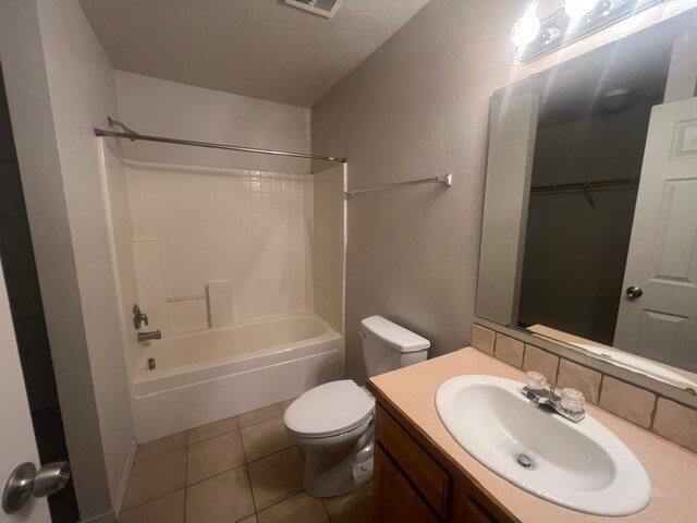 Building Photo - Newley Updated 3bed 2bath In West Nampa