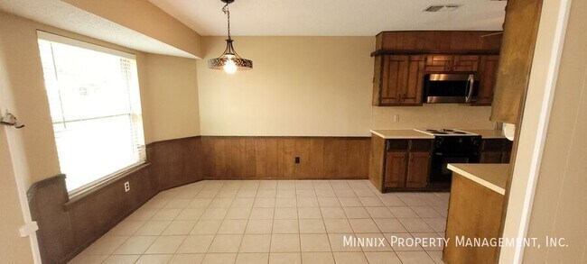 Building Photo - 4620 Itasca St