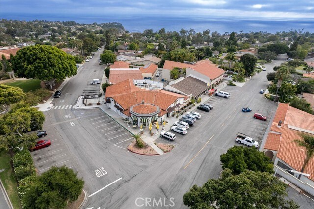 Building Photo - 2116 Palos Verdes Dr W