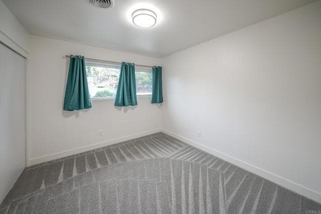 Building Photo - 2107 Alexander Dr