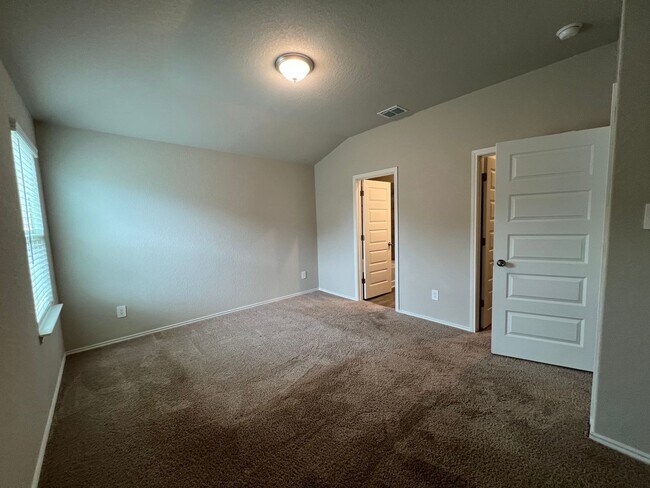 Building Photo - Beautiful 3x2 Rental Home in NBTX!