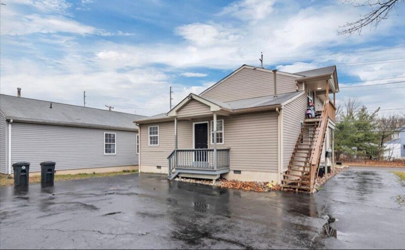 Building Photo - 412 S Charleston Ave