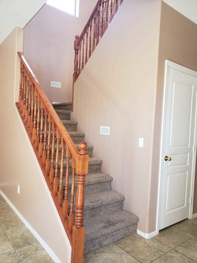 Building Photo - 11765 N 147th Dr