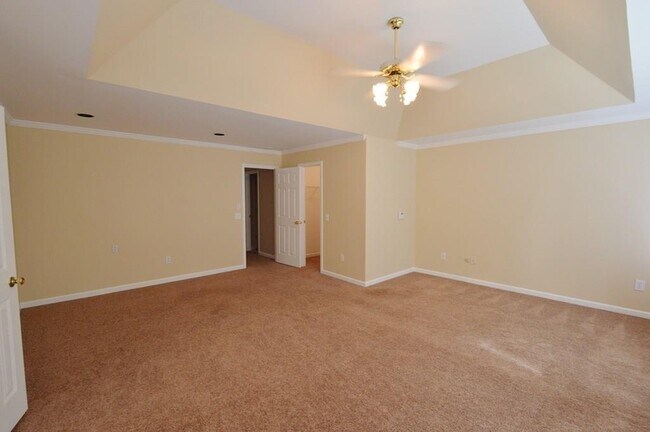 Building Photo - 5555 Cannonero Dr