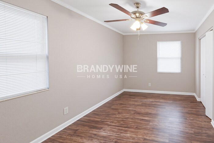 Building Photo - 4503 Anvers Blvd