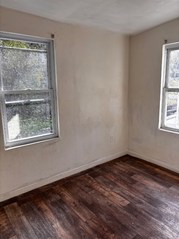 Building Photo - 3xx N 1st Ave