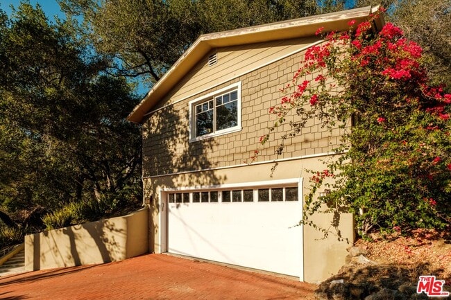 Building Photo - 21717 Encina Rd
