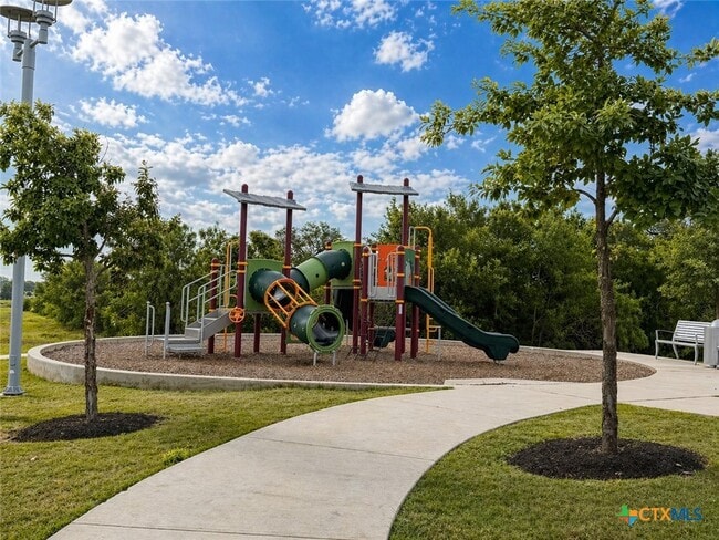 Building Photo - 840 Nodding Nixie