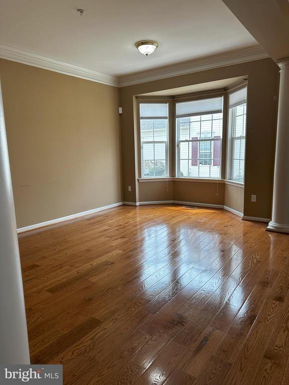 Building Photo - 147 Fringetree Dr